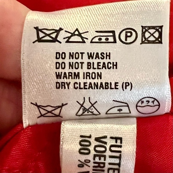 𝅺ESCADA denim jacket. Made in Hungary.  Size 44. - Picture 12 of 13